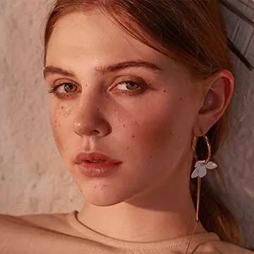 ROPALIA 2 Colors Freckle Pen, Natural Lifelike Fake Freckles Makeup Pen, Long-lasting Waterproof Dot Spot Pen Create Natural Effortless Sunkissed Skin