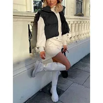 Yuemengxuan Women Cotton Padded Vest Ladies Sleeveless Crop Vest Y2k Fashion Puffer Button Down Short Top Gilet Streetwear (Black-B, S)