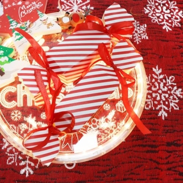 DARENYI 50 Pcs Christmas Candy Boxes with Ribbon