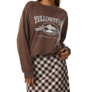KOSUSANILL Women Graphic Crewneck Sweatshirt for Casual Style