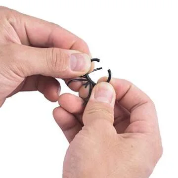 Tanlee 300 Pieces Spider Ring Halloween Plastic Spider Ring Bulk Halloween Spider Costume Accessories Themed Party supplies