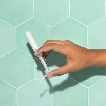 Comfortable Organic Tampons with Eco-Friendly Applicator