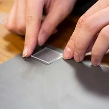 Gorilla Tough & Clear Double Sided Tape Squares; 24 1" Pre-Cut Mounting Squares; Clear; (Pack of 1)