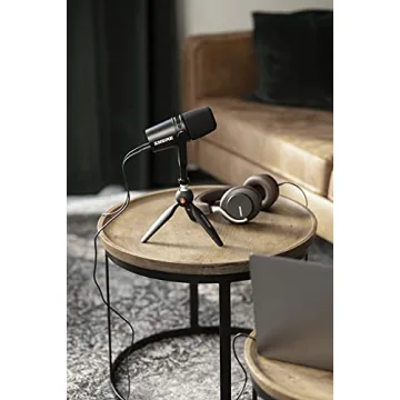 Shure MV7 Dynamic Mic for Podcasting Streaming USB XLR