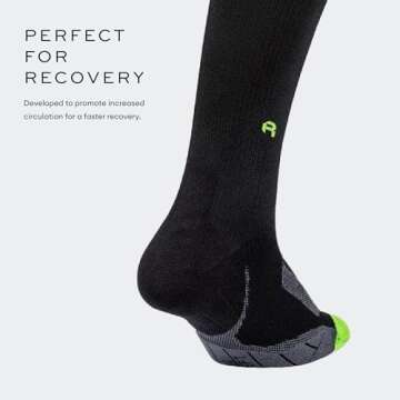 2XU Unisex Recovery Compression Socks for Enhanced Muscle Recovery & Performance - Black/Grey - Size...