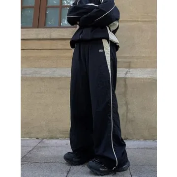 Trendy Men's Y2K Baggy Sweatpants for Comfort and Style