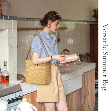 Straw Shoulder Bag Small Handbags Purses Underarm Bag Square Pocketbook Bag Casual Woven Beach Bags Summer Hobo tote Bags (Square, Yellow)