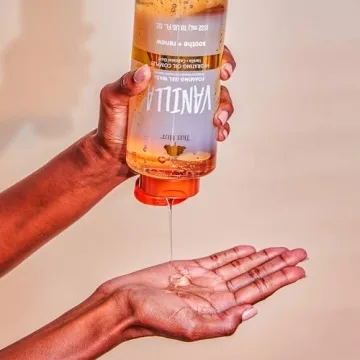 Tree Hut Vanilla Foaming Gel Wash for Silky Soft Skin