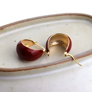 Chic Red Enamel Chunky Hoops for Sensitive Ears