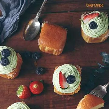 CHEFMADE Brownie Cake Pan, 12-Cavity Non-Stick Square Muffin Pan Blondie Bakeware for Oven Baking (Champagne Gold)