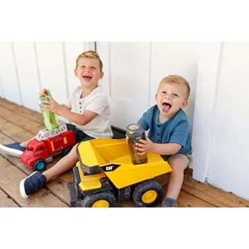 ZULU Kids Flex 16oz Tritan Plastic Water Bottle with Silicone Spout, Leak-Proof Locking Flip Lid and Soft Touch Carry Loop for School Backpack, Lunchbox, and Outdoor Sports, Gray