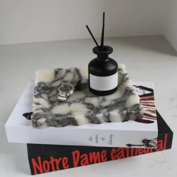 Elegant Calacatta Viola Marble Tray for Home Décor