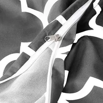 Utopia Bedding Duvet Cover King Size - 1 Duvet Cover with 2 Pillow Shams - 3 Pieces Comforter Cover with Zipper Closure - Ultra Soft Brushed Microfiber, 104 X 90 Inches (King, Quatrefoil Grey)