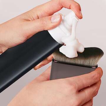 UNIMEIX Sunscreen Brush Self Tanner Brush Kabuki Brush Sunscreen Applicator for Kids Foundation Body Makeup Brushes for Liquid Foundation Powder (Gray)