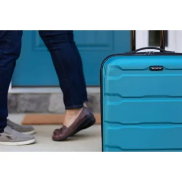 Samsonite Omni PC Hardside Luggage Set with Spinner Wheels