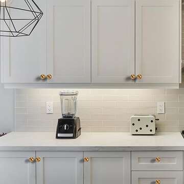 Amerdeco 10 Pack Antique Brass Cabinet Knobs Single Hole Cabinet Pulls 1 Inch Diameter Round Drawer Knobs and Pulls for Bathroom Cabinets ZH0053