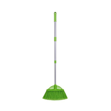 Compact Telescopic Broom for Outdoor Cleaning