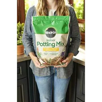 Miracle-Gro Indoor Potting Mix for Thriving Houseplants