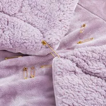 LUTER 250 Pieces 6 Sizes Safety Pins Large and Small Safety Pins Durable, Rust-Resistant for Art Craft Sewing Jewelry Making Home Office Use (Gold)