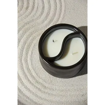 Paddywax Yin Yang Scented Candle Palo Santo Cade 11-Ounce