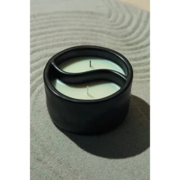 Paddywax Yin Yang Scented Candle Palo Santo Cade 11-Ounce