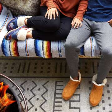 Dearfoams Women's Alpine Moritz Bootie Slipper