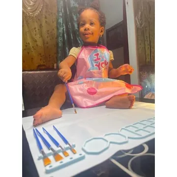 Silicone Painting Mat with Magnetic Cup and Kids Aprons