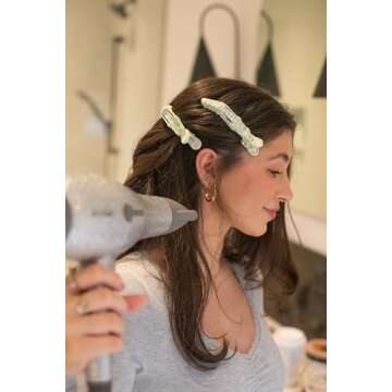 FRAMAR Stylish Alligator Hair Clips 4 Pack for Women