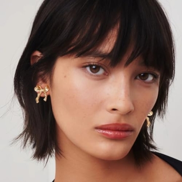 Gold Bow Earrings Dainty Ribbon Design for Stylish Women