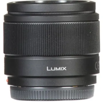 Panasonic LUMIX G 25mm F1.7 ASPH Lens for Micro Four Thirds