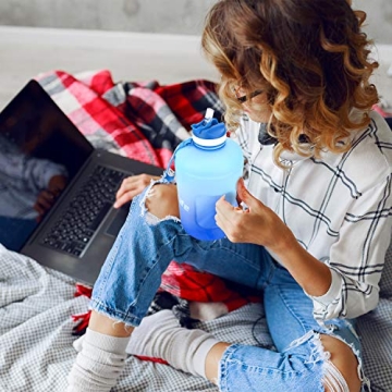 QuiFit Motivational Gallon Water Bottle - BPA Free & Large