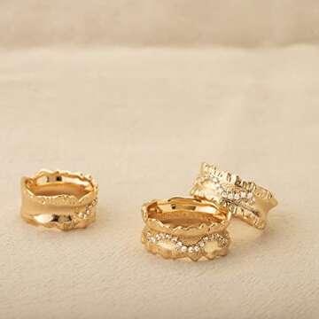 GNIRTSI Gold Lava Ring: Modern Minimalist Elegance