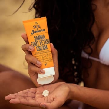 SOL DE JANEIRO Samba Smooth Foot Cream for Soft Feet
