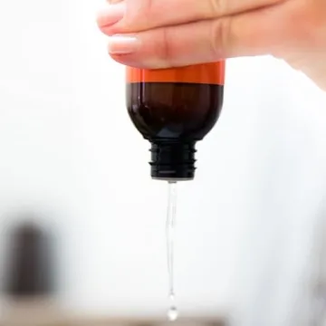 Natural Makeup Remover - Gentle Solution for All Skin Types