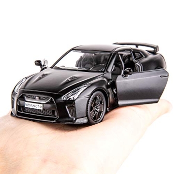 GTR 1/36 Scale Pull Back Car - Perfect Gift for Kids