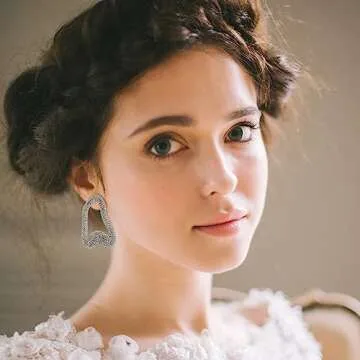 Trendy Donabus Rhinestone Earrings for Stylish Women