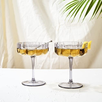 Khen Flower Vintage Wavy Glasses - Elegant Cocktail Coupes