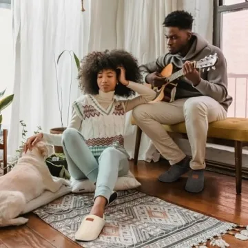 ATHMILE Cozy House Slippers for Men and Women - Perfect for Travel