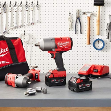 Milwaukee 2 PC M18 FUEL Auto Kit with Impact Wrenches