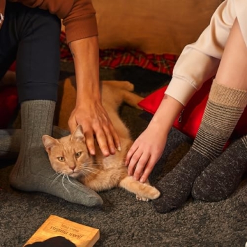 GoWith Warm Alpaca Wool Socks for Men Women, Winter Crew Socks