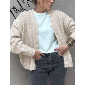 Ynhonra Women's Long Sleeve Front Button Y2k Cardigan Sweaters Crew Neck Loose 2024 Fall Tops(Cream-M)