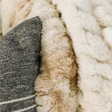 Ultra Soft Crème Brûlée Minky Blanket for Cozy Elegance