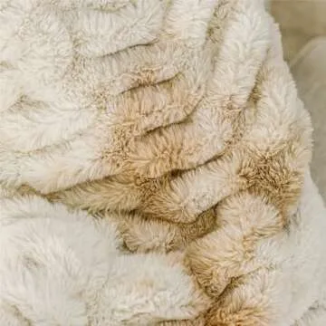 Ultra Soft Crème Brûlée Minky Blanket for Cozy Elegance