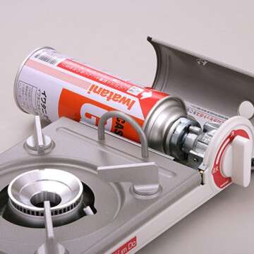 Iwatani Cassette Fu Petit Slim Butane Stove for Camping