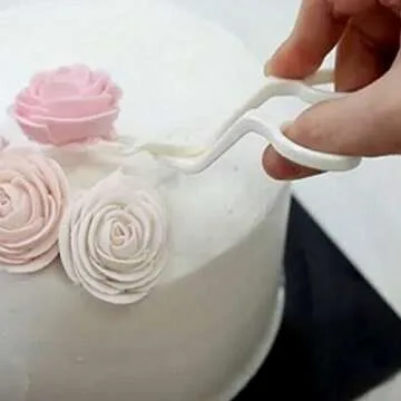 Wilton Flower Lifter for Decoration