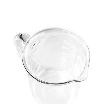 QWORK Beaker with Handle, 250ml/8.45oz, Measuring Cup, Borosilicate Glass, Beaker Mug with Pouring Spout, 2 Pack