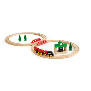 BRIO Classic Figure 8 Set - 22 Piece Wooden Train Toy