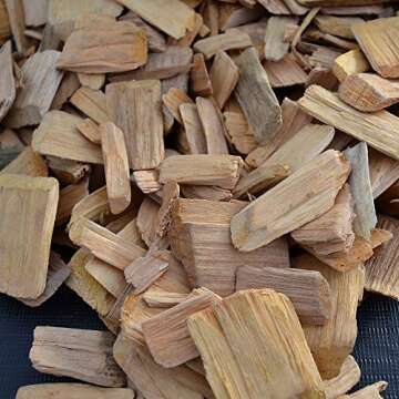 Smokehouse Mesquite Flavored Chunks for Outdoor Cooking