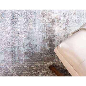 Unique Loom New Classical Collection Area Rug - Olwen (3' 3" x 5' 3" Rectangle, Light Blue/ Ivory)