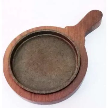 Sahishnu Round Cast Iron Fajita Plate Set with Wooden Base